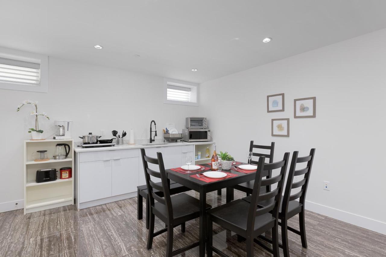 Cozy 3Bdr Suite Near Queen Elizabeth Park バンクーバー エクステリア 写真