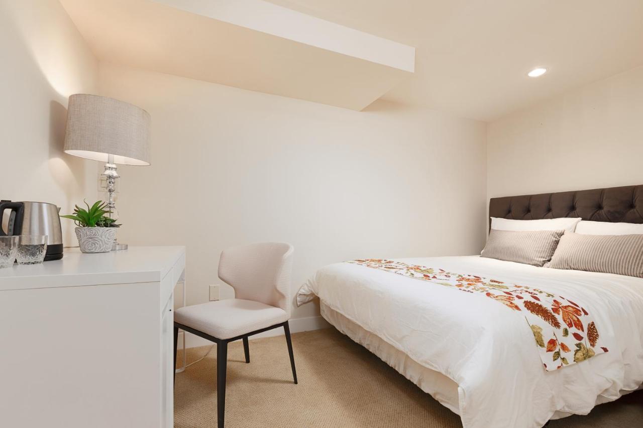 Cozy 3Bdr Suite Near Queen Elizabeth Park バンクーバー エクステリア 写真